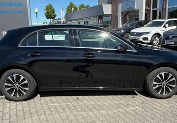 Mercedes-Benz A 180 66.335 km 21.400 &euro; Werl 59457