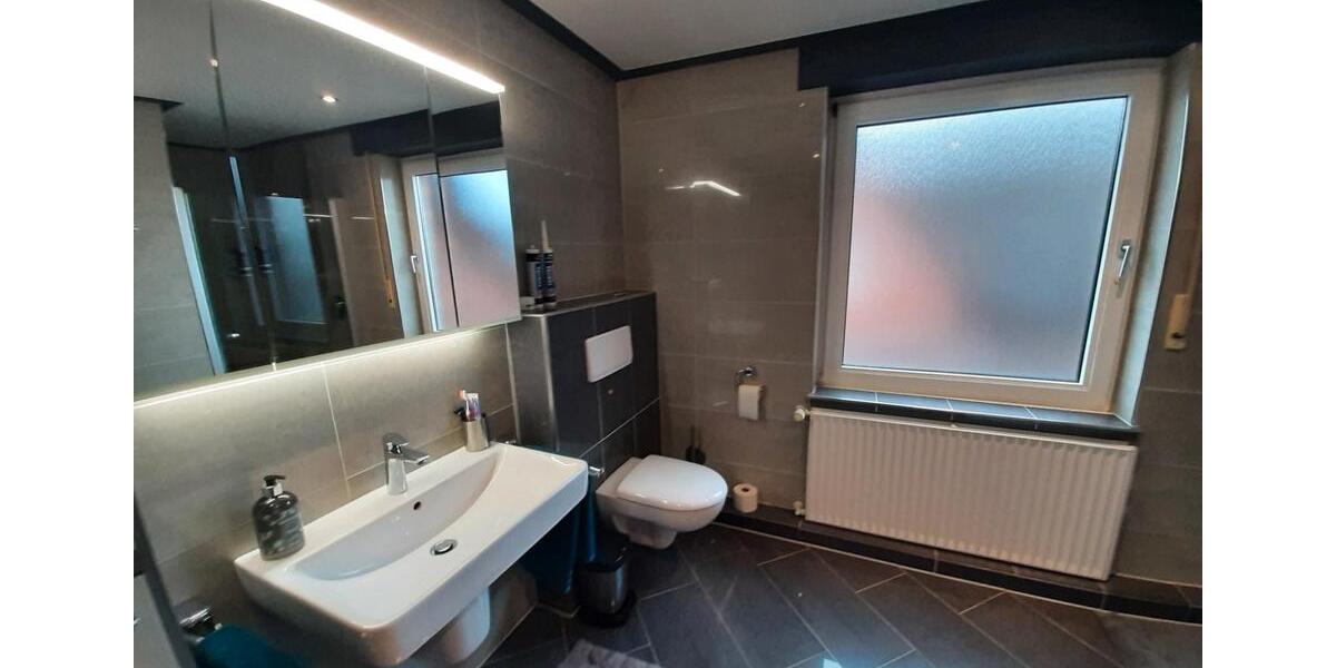 Etagenwohnung Oelde - 5 Zimmer, 133 m&sup2;, 1.000&euro; | Angebot:27626441