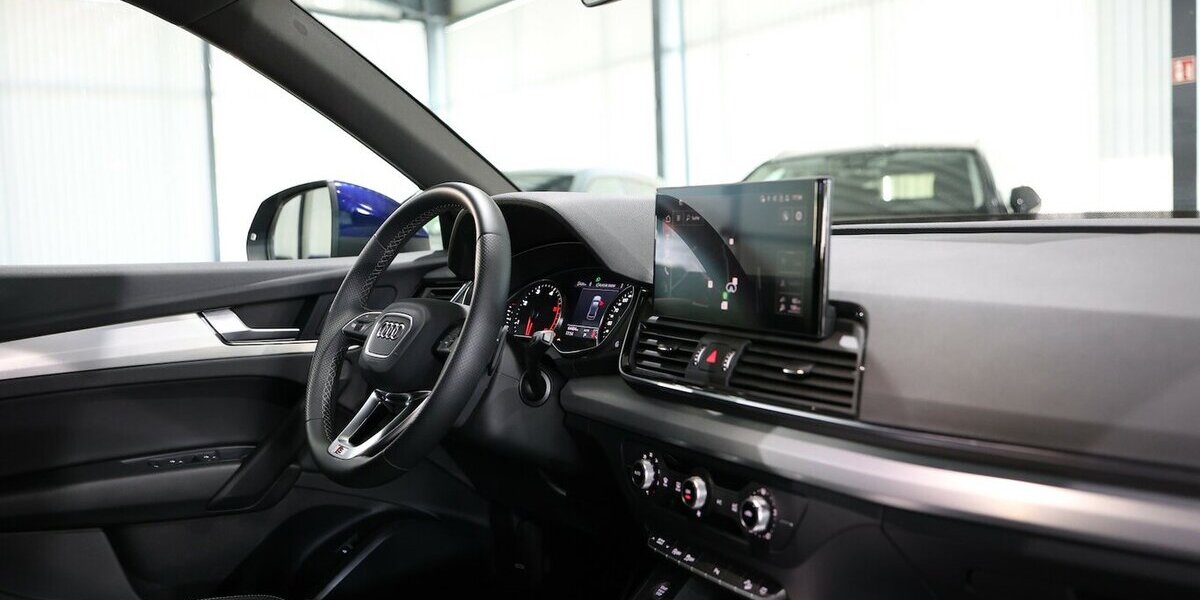 Audi Q5 35 TDI S-LINE SPORT BLACK / MATRIX / HEAD-UP 64.000 km 32.995 &euro; Hamm 59077