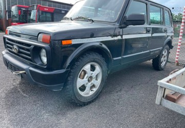 Lada Niva 28.000 km 5.300 &euro; Münster 48163