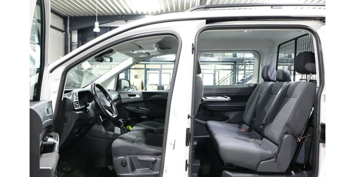 VW Caddy Maxi KOMBI 2.0 TDI 4M LIFE IQ ALLRAD OPTIK 95.000 km 25.444 &euro; Hamm 59077