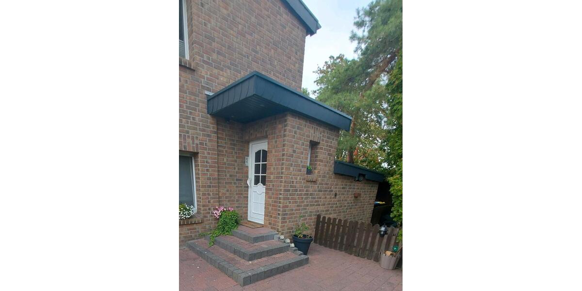 Etagenwohnung Ahlen - 3 Zimmer, 125 m&sup2;, 800&euro; | Angebot:27546950