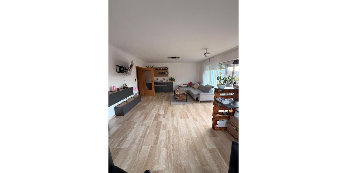 Etagenwohnung Ennigerloh - 4 Zimmer, 110 m&sup2;, 935&euro; | Angebot:27546974